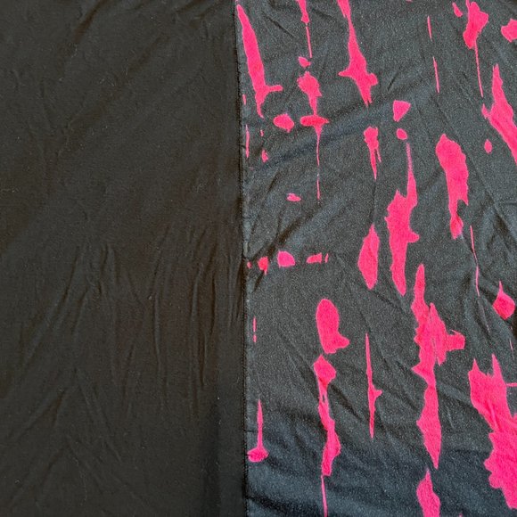 Ozai n Ku draped tee - Picture 5 of 6